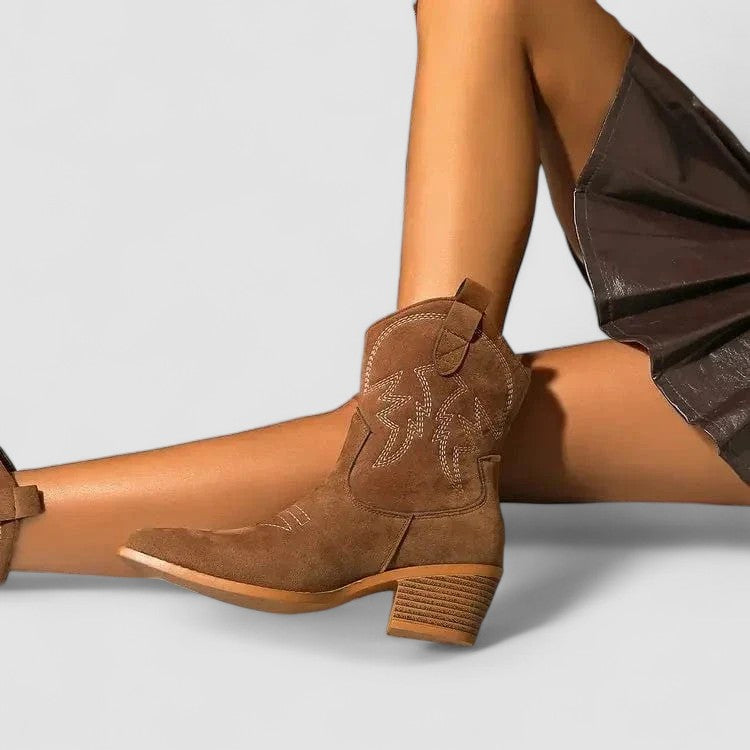 Léa | Bottines Western Brodées à Talon
