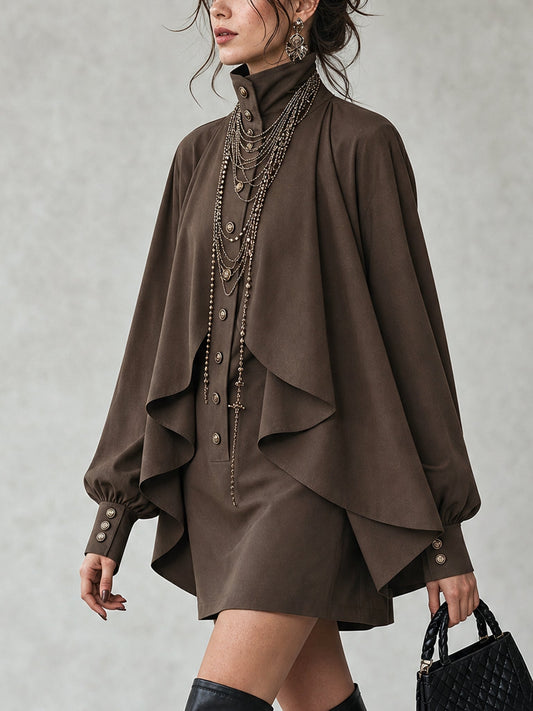 Alba | Robe chocolat à cape