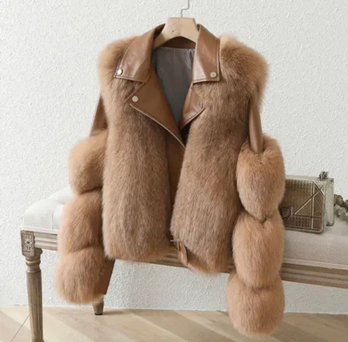 Thaïs | Veste Élégante Effet Cuir & Fourrure