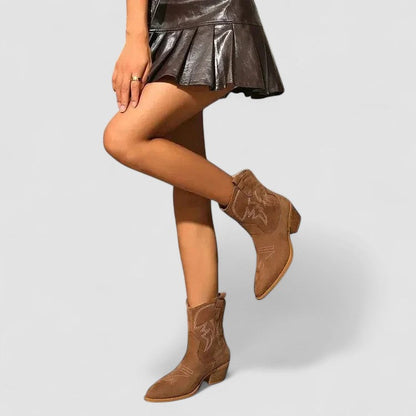 Léa | Bottines Western Brodées à Talon